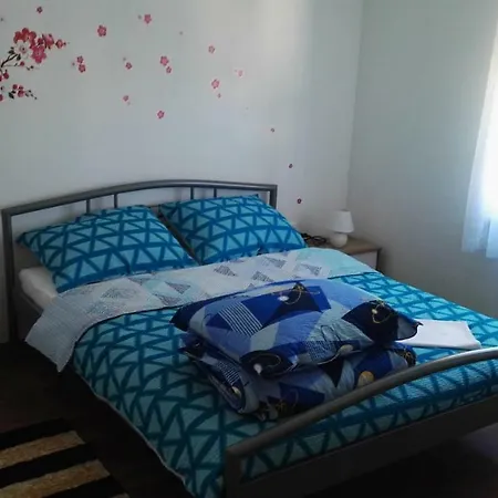 Apartment Tomek *