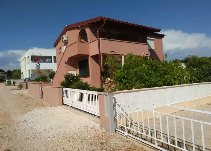 Apartamento Tomek Vir