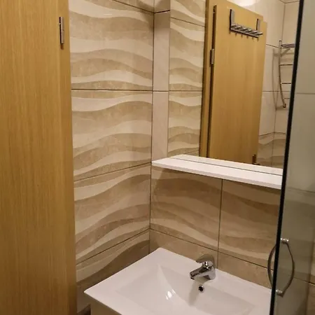 Tomek Apartman