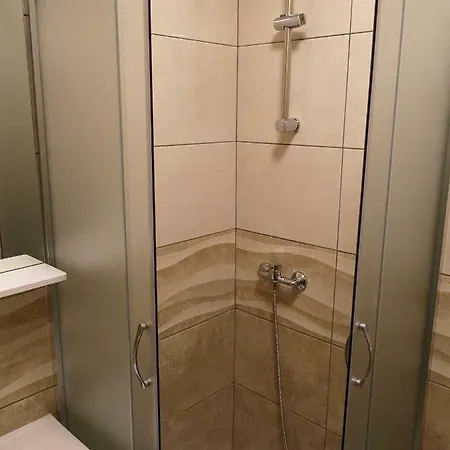 Tomek Apartman *